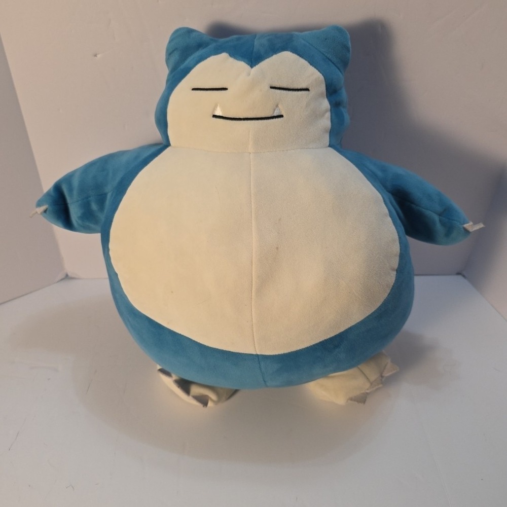 Pokémon Sleeping Snorlax 18" Soft Plush - Nintendo Creatures Game Freak